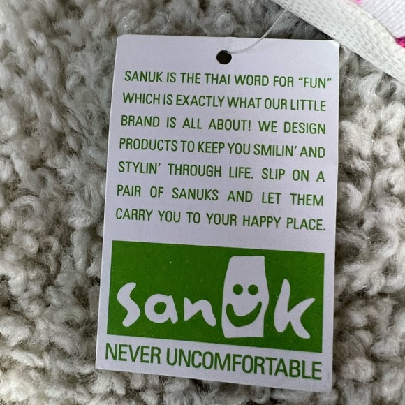 Girls size 12 Sanuk Lil Mollie Prints Slip on Shoes NWT - Picture 10 of 11